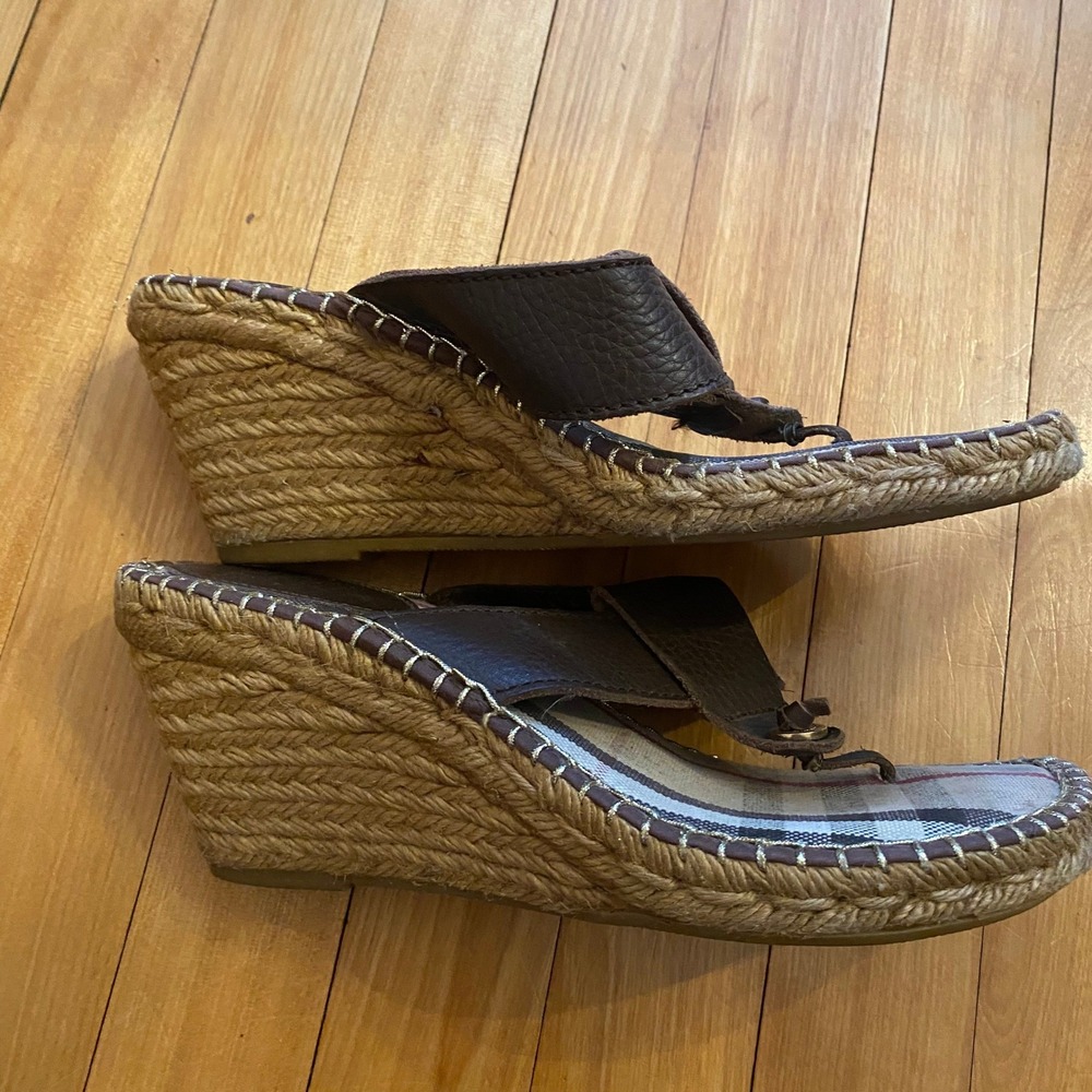 Burberry Women's Nova Check Espadrille Wedge Sandals Brown Leather Size 40 - Picture 7 of 7